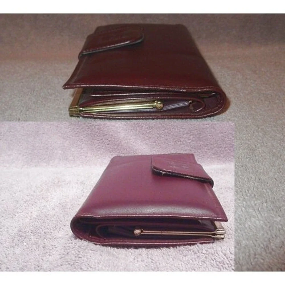 Vintage San Souci Calfskin Leather Checkbook Wallet Clutch Kisslock Old Money